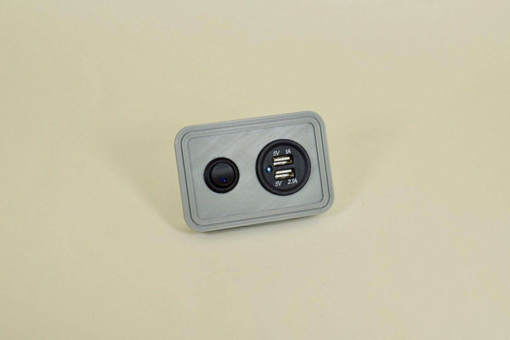 EurovanRear Ashtray Mounted PowerPod®